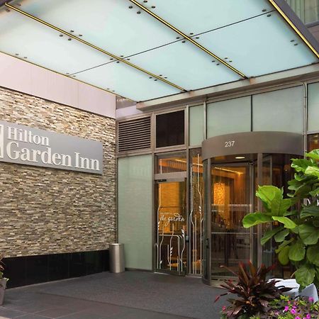 Hilton Garden Inn New York Central Park South-Midtown West Bagian luar foto