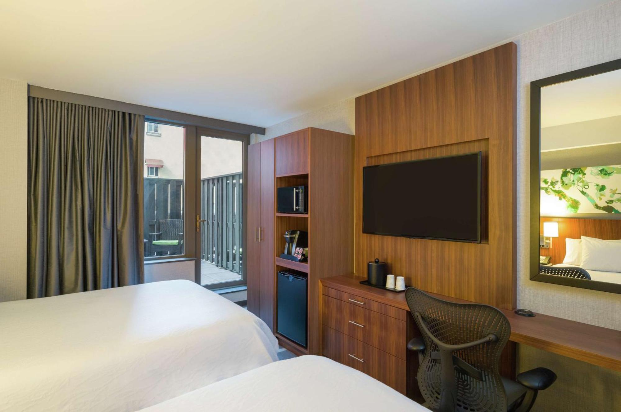 Hilton Garden Inn New York Central Park South-Midtown West Bagian luar foto