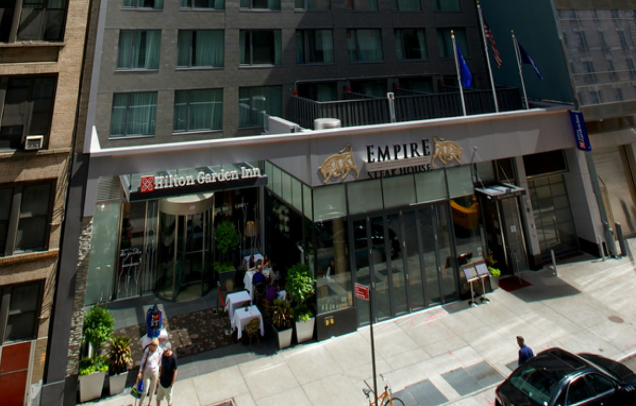 Hilton Garden Inn New York Central Park South-Midtown West Bagian luar foto